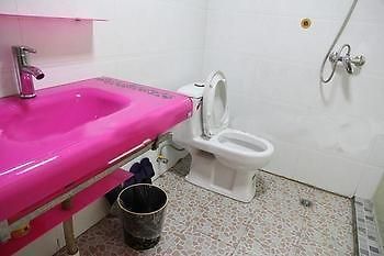 Wuhan Minghang Guesthouse Dış mekan fotoğraf